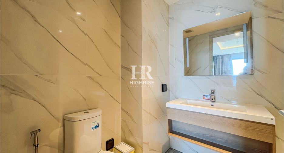 For sale 2 bedrooms condo in Bang Lamung, Chonburi