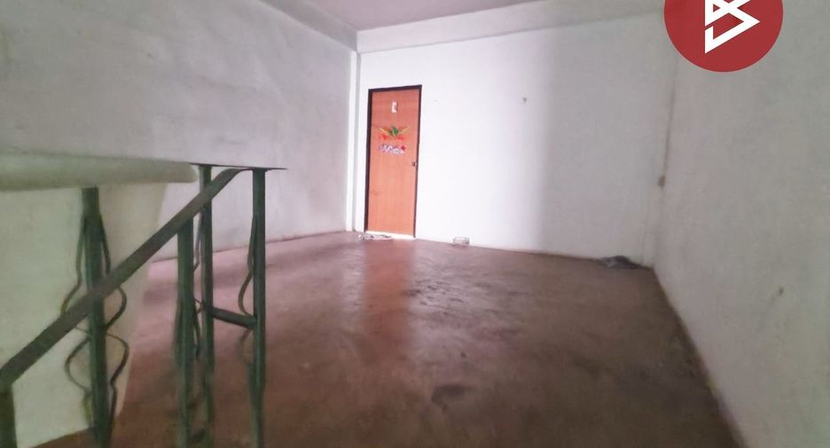 Gewerbefläche zum Kauf mit 4 Zimmer in Bang Khun Thian, Bangkok