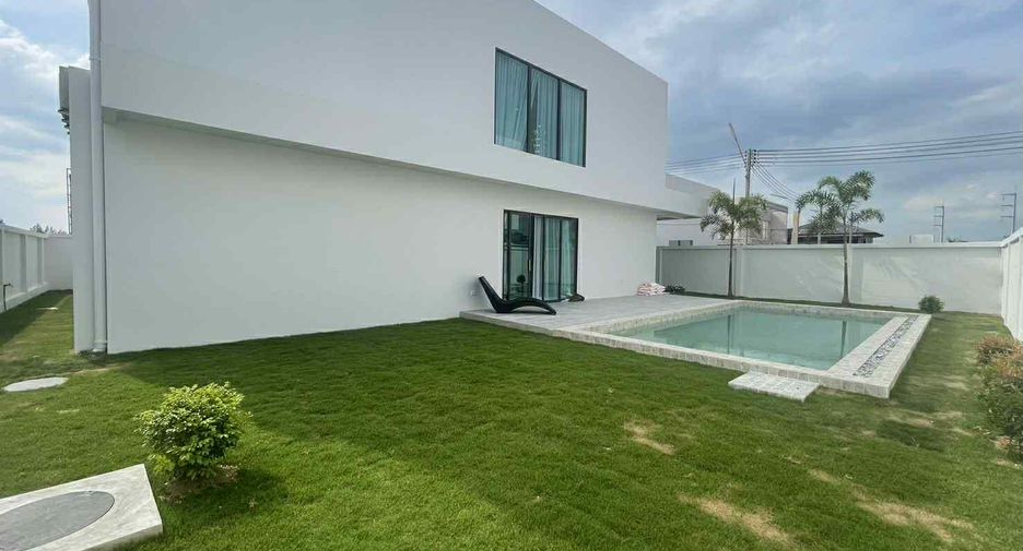 For sale 5 bedrooms villa in Bang Lamung, Chonburi