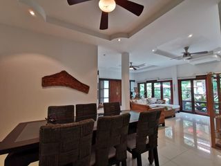Casa en venta de 2 habitaciones en San Kamphaeng, Chiang Mai
