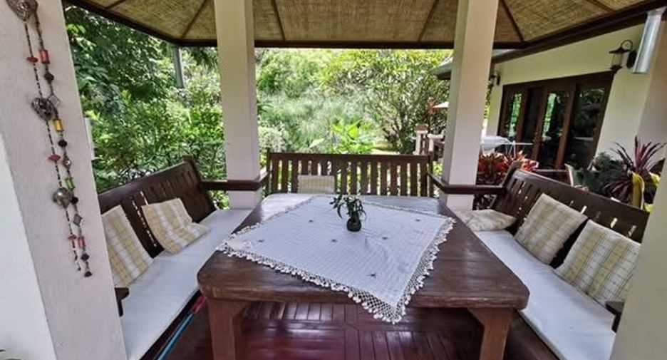 Casa en venta de 2 habitaciones en San Kamphaeng, Chiang Mai