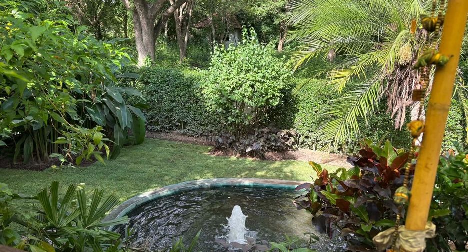 Casa en venta de 2 habitaciones en San Kamphaeng, Chiang Mai