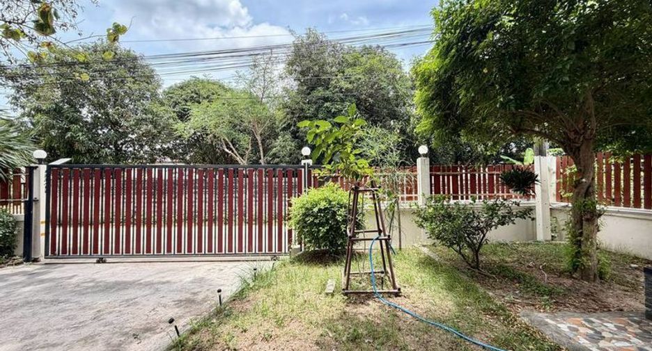 À vendre 3 chambres maison à Si Racha, Chonburi