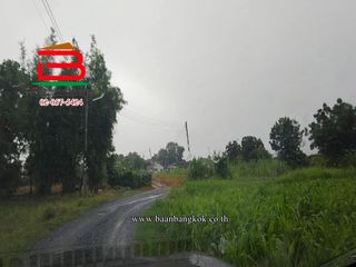 Terreno en venta en Kamphaeng Saen, Nakhon Pathom