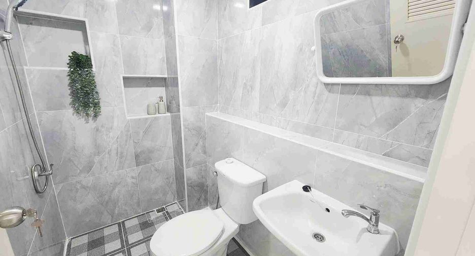 Casa adosada en venta de 3 habitaciones en Khan Na Yao, Bangkok