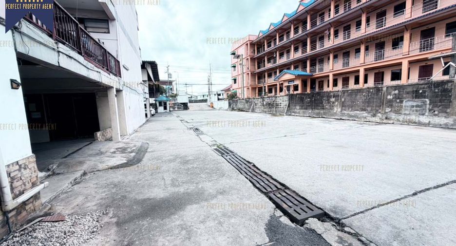 For rent and for sale 5 bedrooms warehouse in Bang Phli, Samut Prakan