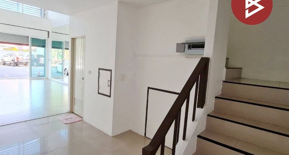 À vendre 3 chambres local commercial à Mueang Chiang Mai, Chiang Mai