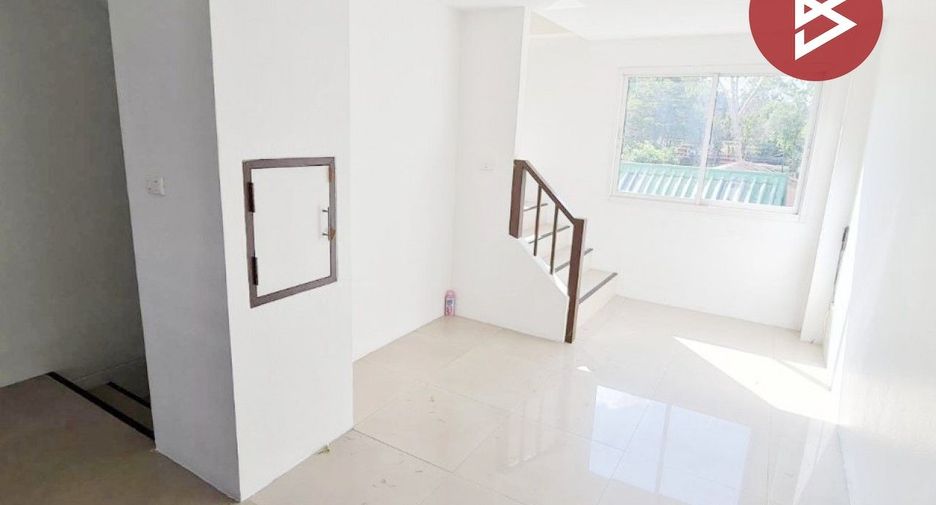 À vendre 3 chambres local commercial à Mueang Chiang Mai, Chiang Mai