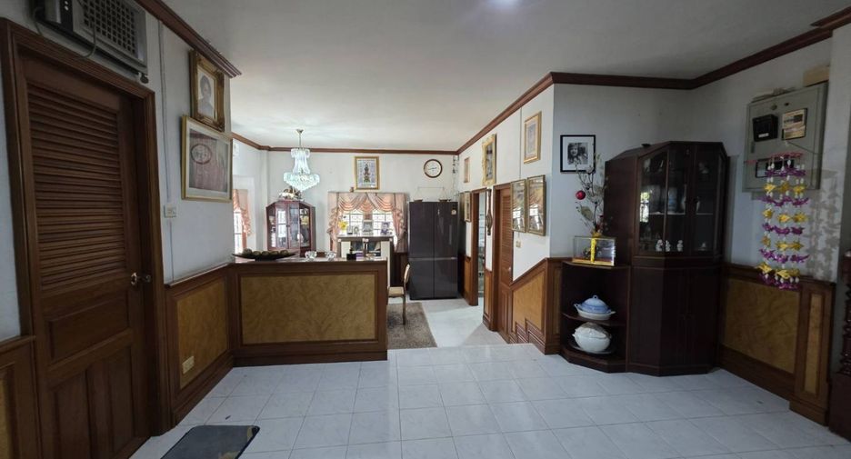 出售 3 卧室 独立屋 在 Thung Khru, 曼谷