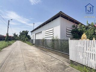 For sale warehouse in Khlong Sam Wa, Bangkok