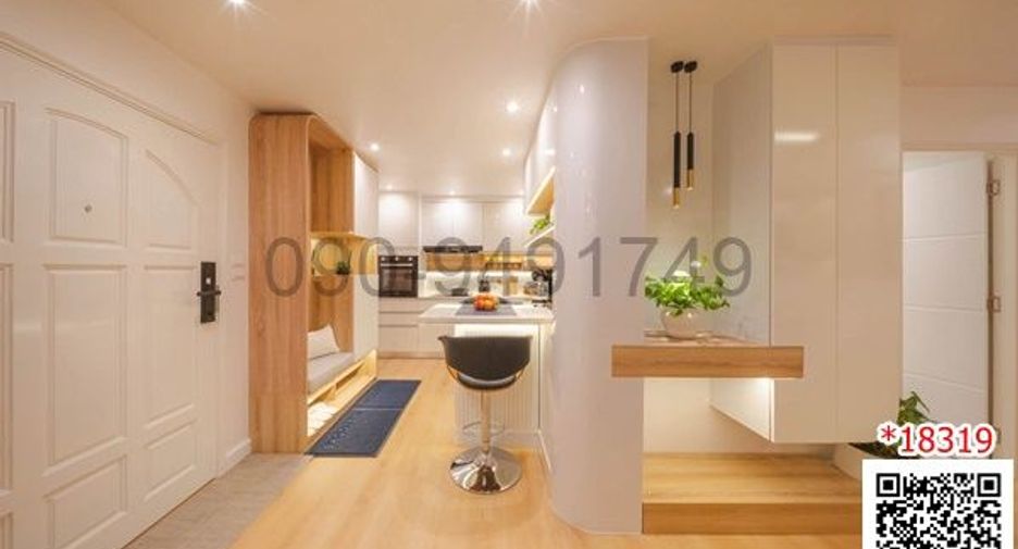 For rent 2 bedrooms condo in Yan Nawa, Bangkok