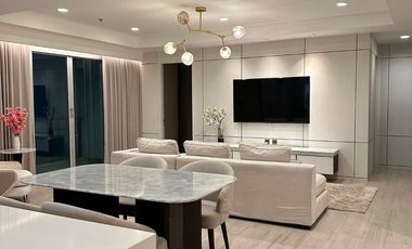 For rent 3 bedrooms condo 