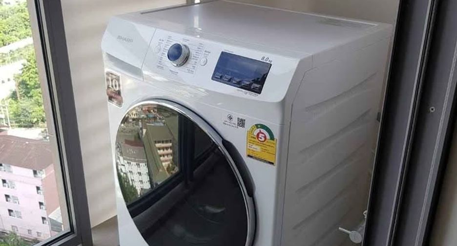 Condo en alquiler y en venta de 1 habitaciones en Bang Lamung, Chonburi
