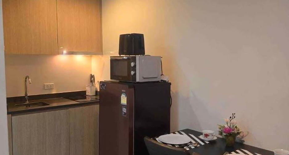 Condo en alquiler y en venta de 1 habitaciones en Bang Lamung, Chonburi