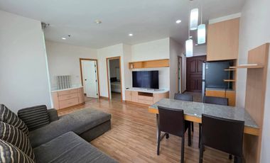 For rent 2 bedrooms condo in Huai Khwang, Bangkok