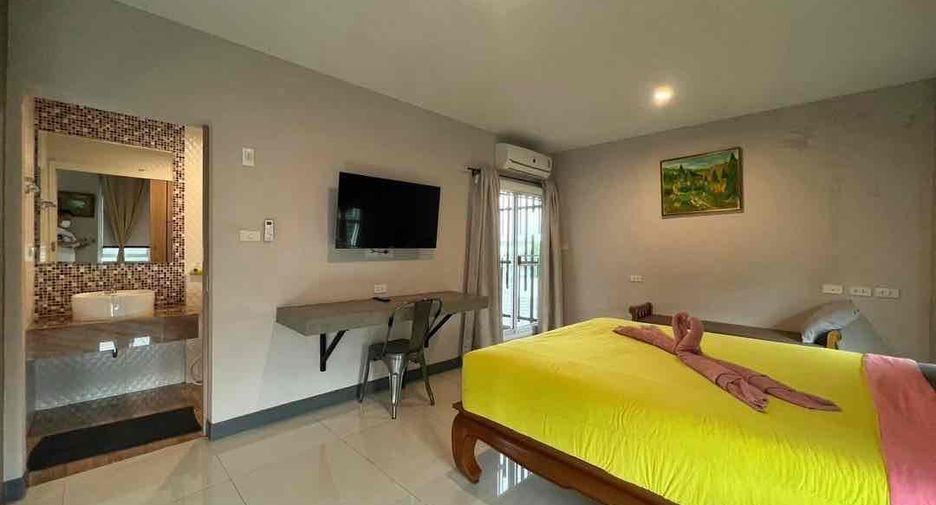 Apartment zum Kauf mit 44 Zimmer in Phra Khanong, Bangkok