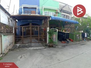 Casa adosada en venta de 2 habitaciones en Bang Sao Thong, Samut Prakan