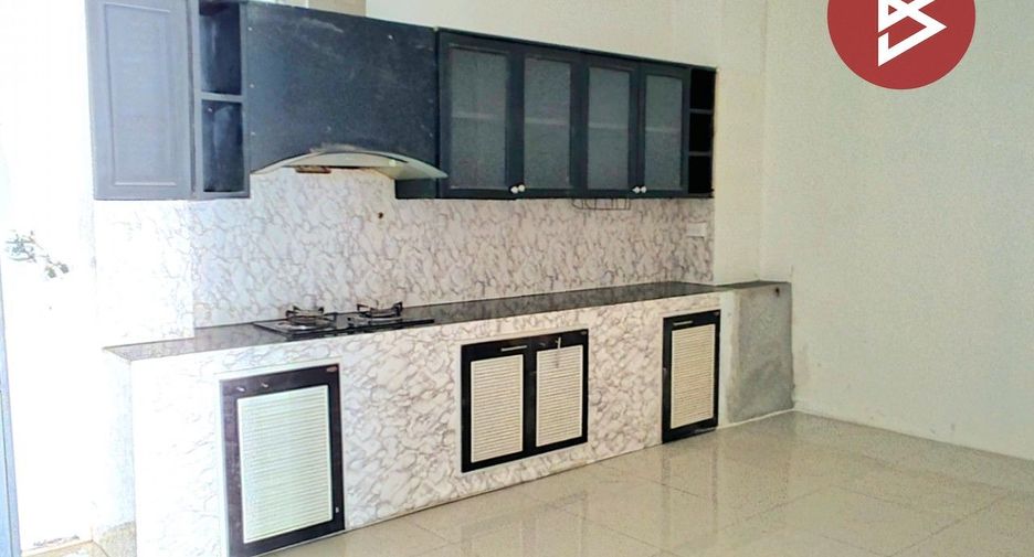 For sale 4 bedrooms retail Space in Mueang Roi Et, Roi Et