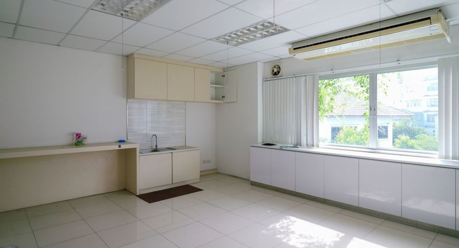 Oficina en venta de 1 habitaciones en Bang Khun Thian, Bangkok