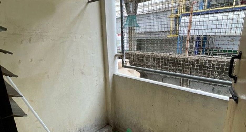 À vendre 44 chambres local commercial à Bang Phli, Samut Prakan