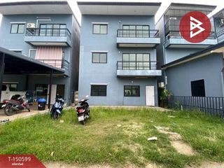 Gewerbefläche zum Kauf mit 4 Zimmer in Mueang Phitsanulok, Phitsanulok