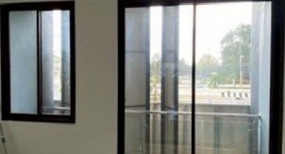 Gewerbefläche zum Kauf mit 4 Zimmer in Mueang Phitsanulok, Phitsanulok