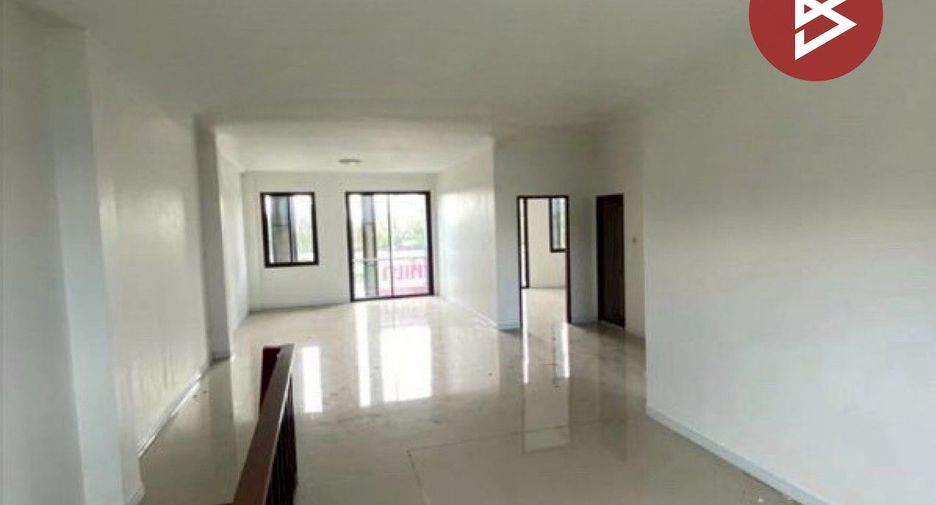 Gewerbefläche zum Kauf mit 4 Zimmer in Mueang Phitsanulok, Phitsanulok