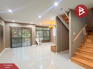 For sale 3 bedrooms house in Ban Pho, Chachoengsao