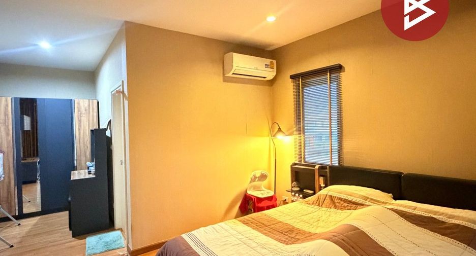 Casa en venta de 3 habitaciones en Ban Pho, Chachoengsao