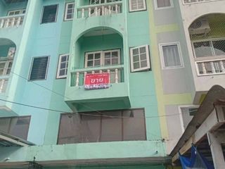 Gewerbefläche zum Kauf mit 2 Zimmer in Si Racha, Chonburi