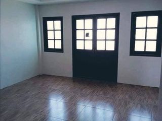 Gewerbefläche zum Kauf mit 2 Zimmer in Si Racha, Chonburi
