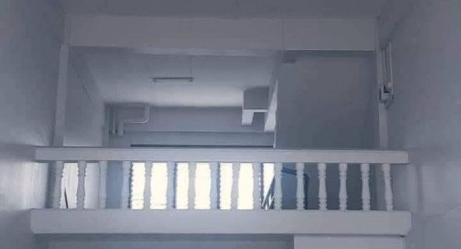 Gewerbefläche zum Kauf mit 2 Zimmer in Si Racha, Chonburi