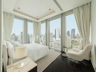For sale 3 bedrooms condo in Sathon, Bangkok