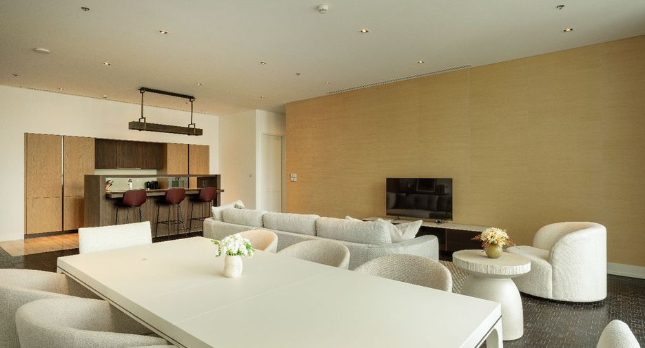 For sale 3 bedrooms condo in Sathon, Bangkok