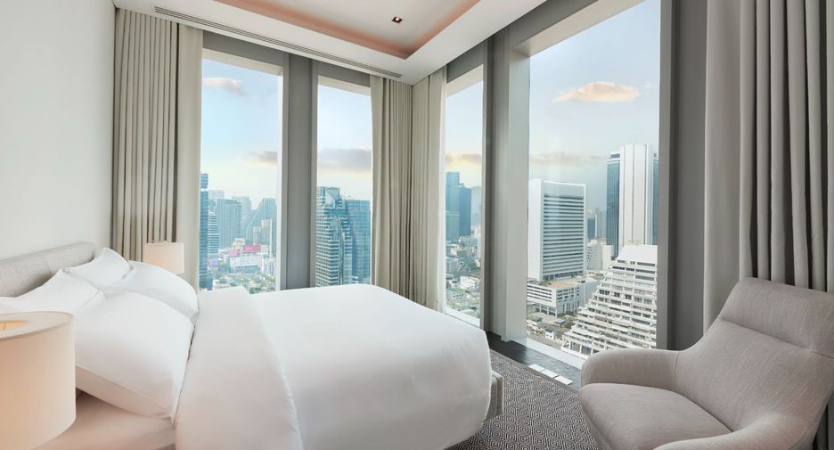 For sale 3 bedrooms condo in Sathon, Bangkok