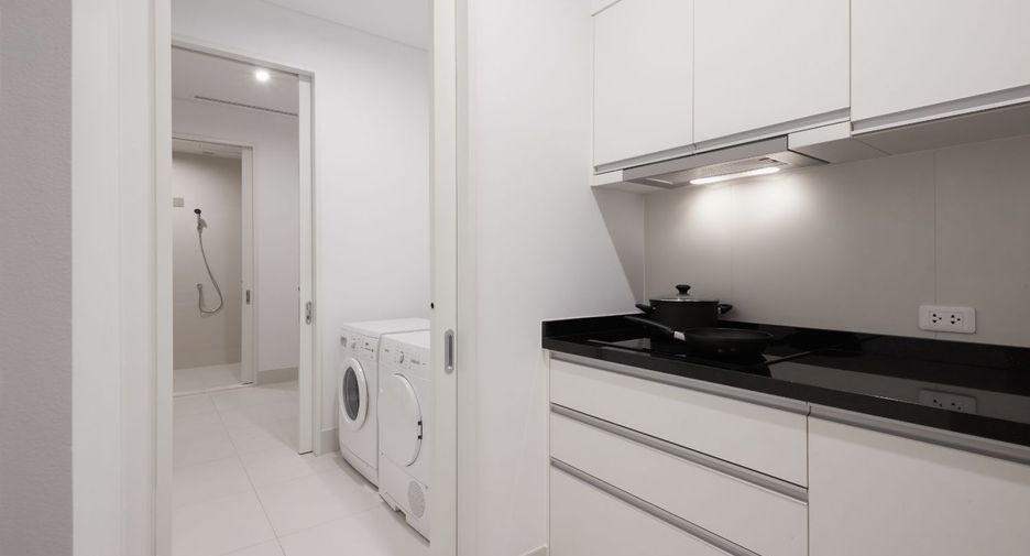 For sale 3 bedrooms condo in Sathon, Bangkok
