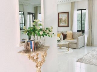 For sale 4 ベッドルーム townhouse in Saphan Sung, Bangkok