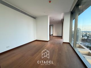 Condo en venta de 2 habitaciones en Bang Rak, Bangkok