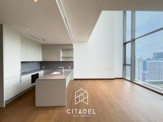 Condo en venta de 2 habitaciones en Bang Rak, Bangkok
