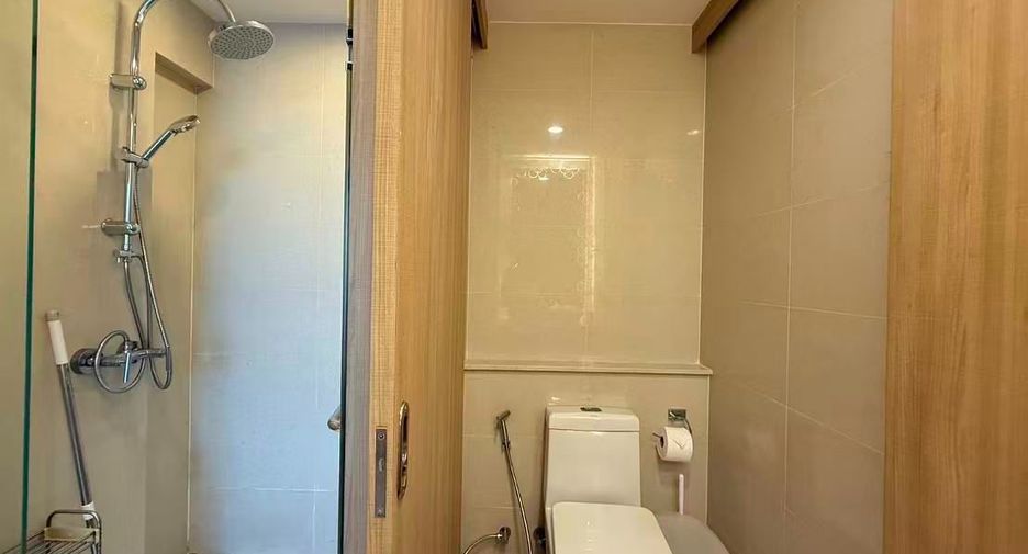 For sale 1 bed condo in Bang Lamung, Chonburi