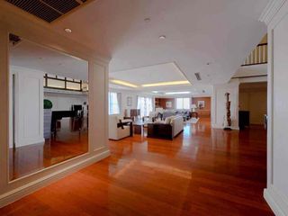 Condo en venta de 4 habitaciones en Watthana, Bangkok