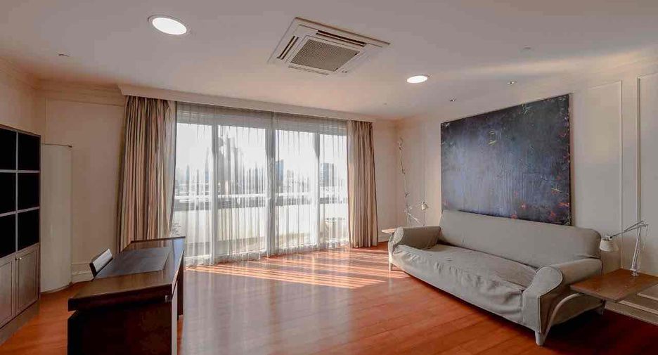 Condo en venta de 4 habitaciones en Watthana, Bangkok