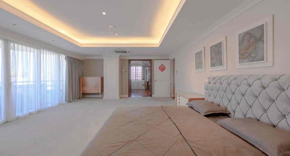 Condo en venta de 4 habitaciones en Watthana, Bangkok