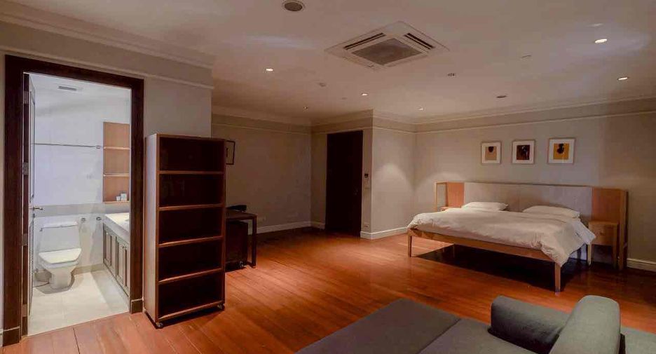 Condo en venta de 4 habitaciones en Watthana, Bangkok