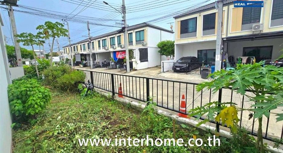 出售 3 卧室 联排别墅 在 Bang Phli, Samut Prakan