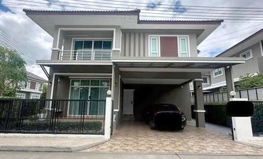 For rent 3 bedrooms house in San Kamphaeng, Chiang Mai