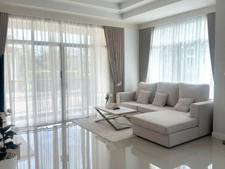 For rent 3 bedrooms house in San Kamphaeng, Chiang Mai