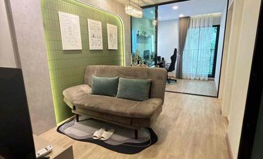 For sale 2 ベッドルーム condo in Phra Khanong, Bangkok