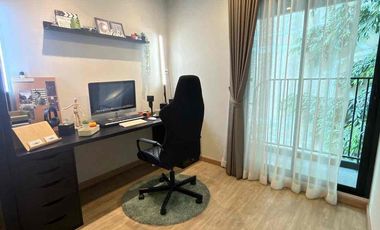 For sale 2 ベッドルーム condo in Phra Khanong, Bangkok