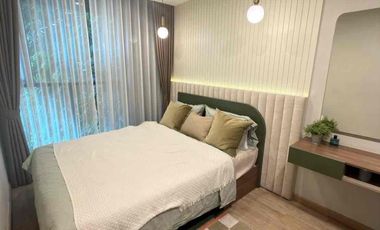 For sale 2 ベッドルーム condo in Phra Khanong, Bangkok